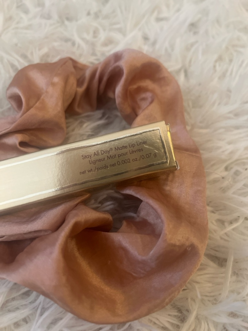Stila Stay All Day Matte Lip Liner in Persistence - Picture 2 of 9
